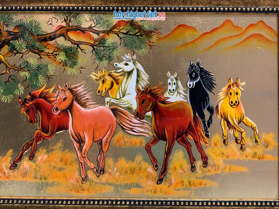 Tranh sơn mài mã đáo thành công đắp nổi nền vàng