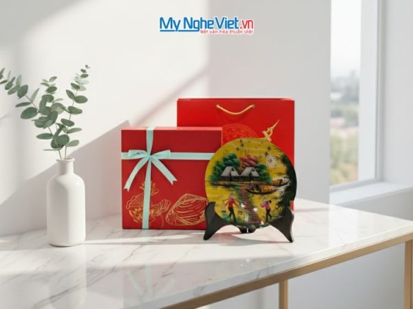 Tranh Đĩa Sơn Mài Đồng Quê Màu Vàng
