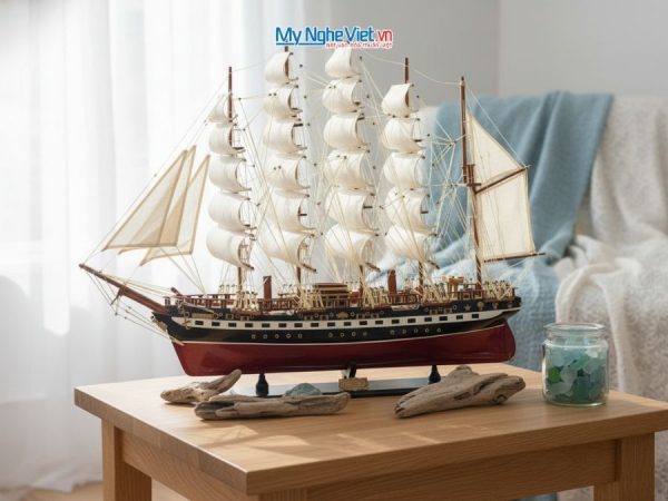 Mô hình thuyền buồm France II gỗ sơn đỏ
