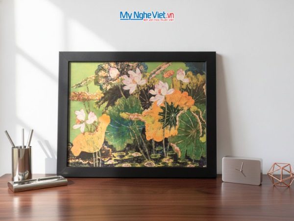 Tranh sơn mài vẽ hoa sen