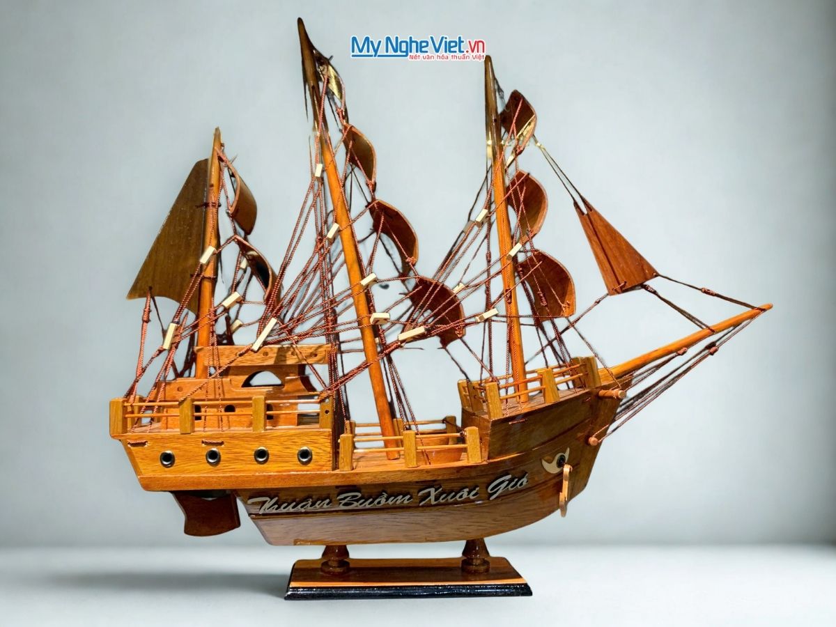 Mô Hình Thuyền Buồm Thái Lan Gỗ Hương