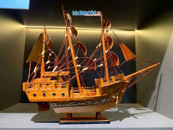 Mô Hình Thuyền Buồm Thái Lan Gỗ Hương