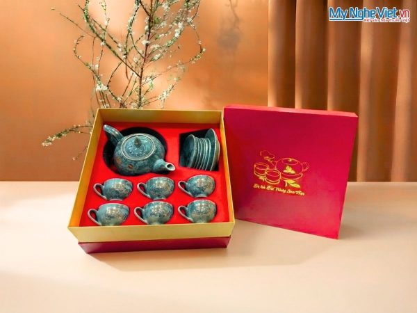 Bộ bình trà men vân đá vẽ vàng kim thuận buồm xuôi gió
