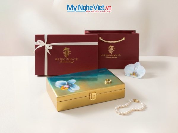 Hộp đựng trang sức sơn mài
