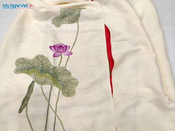 Khăn lụa đũi tơ tằm thêu tay hoa sen cao cấp