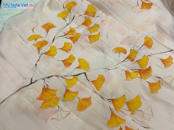 Khăn lụa tơ tằm vẽ tay cao cấp