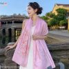 Khăn lụa tơ tằm vẽ tay chợ Bến Thành - Quà tặng đối tác nước ngoài