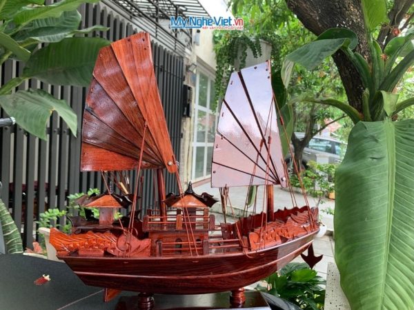 Mô Hình Thuyền Buồm Rồng Hạ Long Gỗ Cẩm Lai