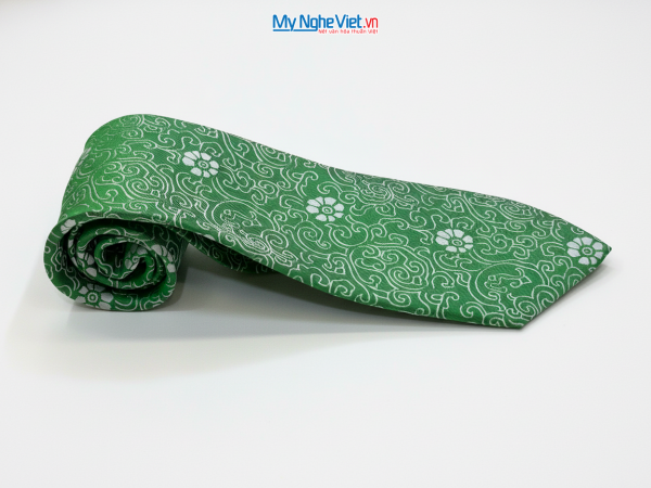 Cà vạt lụa tơ tằm