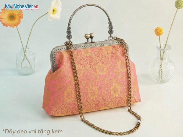 Set quà tặng mẹ, vợ, bạn gái và đối tác nữ. Túi lụa tơ tằm và dây chuyền gốm cao cấp