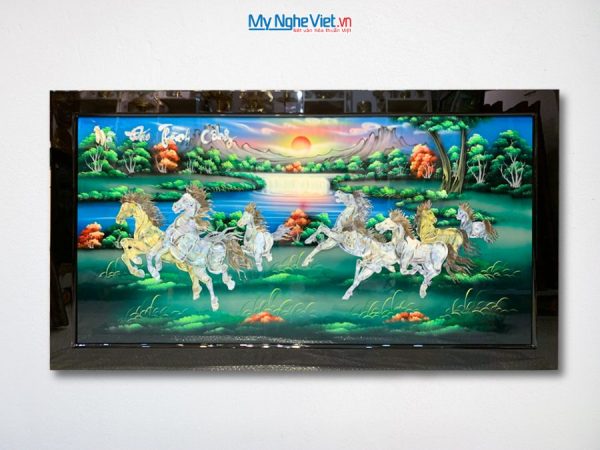 Tranh Sơn Mài Mã Đáo Thành Công Cẩn Ốc Nổi Nền Xanh
