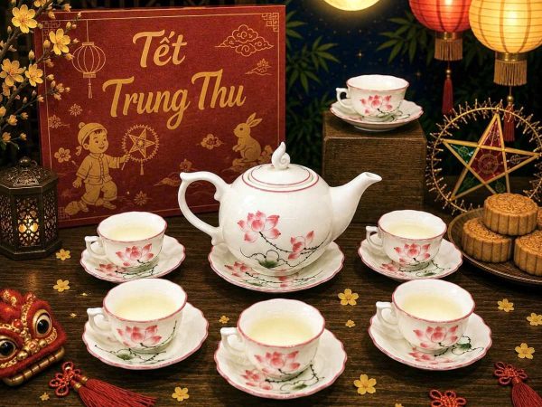 Bộ bình trà men trắng vẽ sen