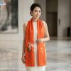 Khăn choàng cổ lụa tơ tằm thêu hoa