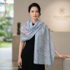 Khăn lụa tơ tằm vẽ tay chợ Bến Thành - Quà tặng đối tác nước ngoài