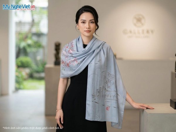 Khăn lụa tơ tằm vẽ tay chợ Bến Thành - Quà tặng đối tác nước ngoài