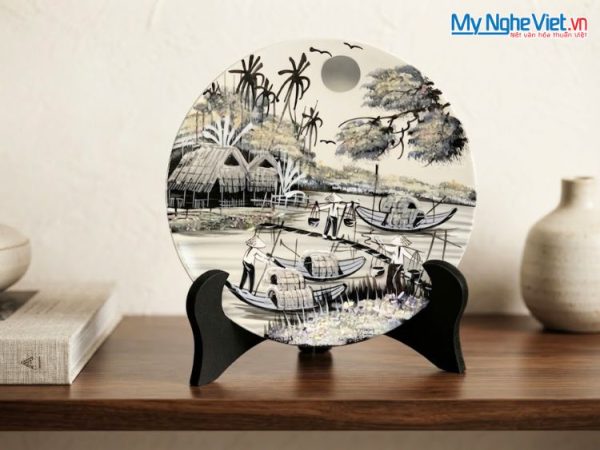Tranh Đĩa Sơn Mài Đồng Quê Trắng Đen