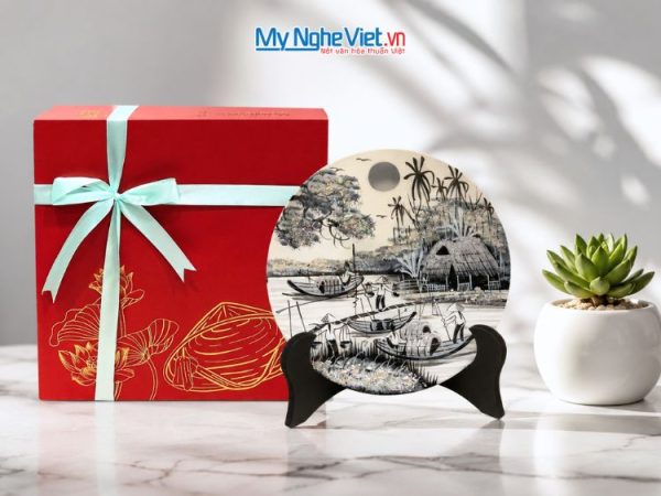 Tranh Đĩa Sơn Mài Đồng Quê Trắng Đen