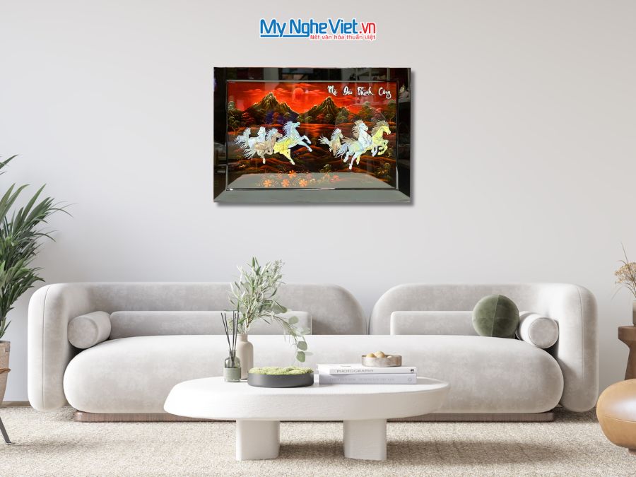 Tranh Sơn Mài Mã Đáo Thành Công Cẩn Ốc Nền Ấm