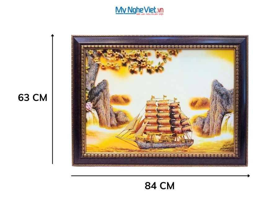 Tranh Sơn Mài Thuận Buồm Xuôi Gió Nền Vàng