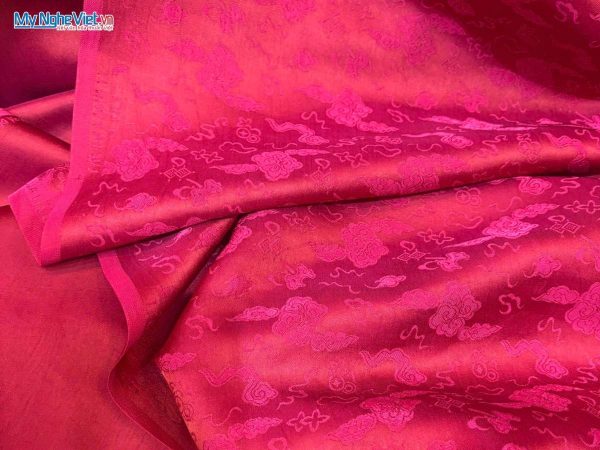 Vải lụa tơ tằm Hà Đông may áo dài