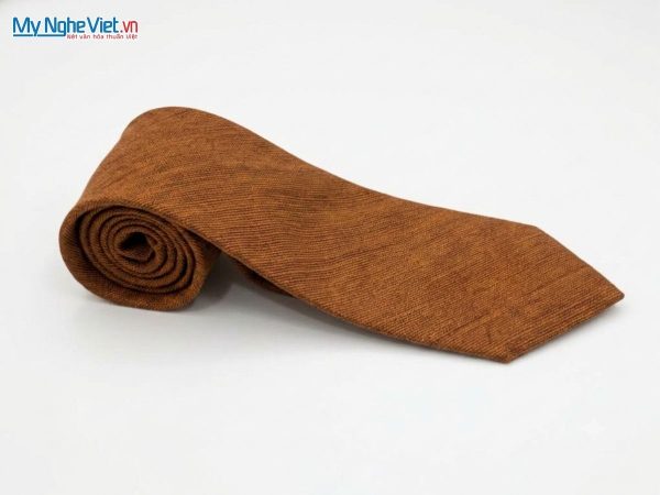 Cà vạt lụa đũi tơ tằm cao cấp