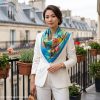 Khăn vuông lụa tơ tằm in họa tiết nghệ thuật