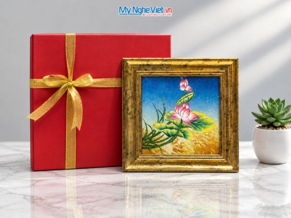 Tranh Sơn Mài Hoa Sen Cẩn Trứng Cao Cấp