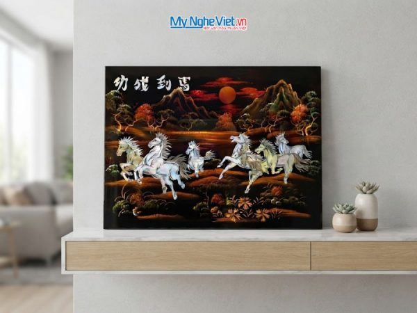 Tranh Sơn Mài Mã Đáo Thành Công Cẩn Ốc Chìm Nền Ấm