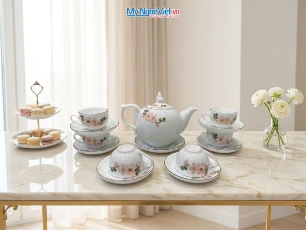 Bộ bình trà men trắng dáng bưởi hoa mận