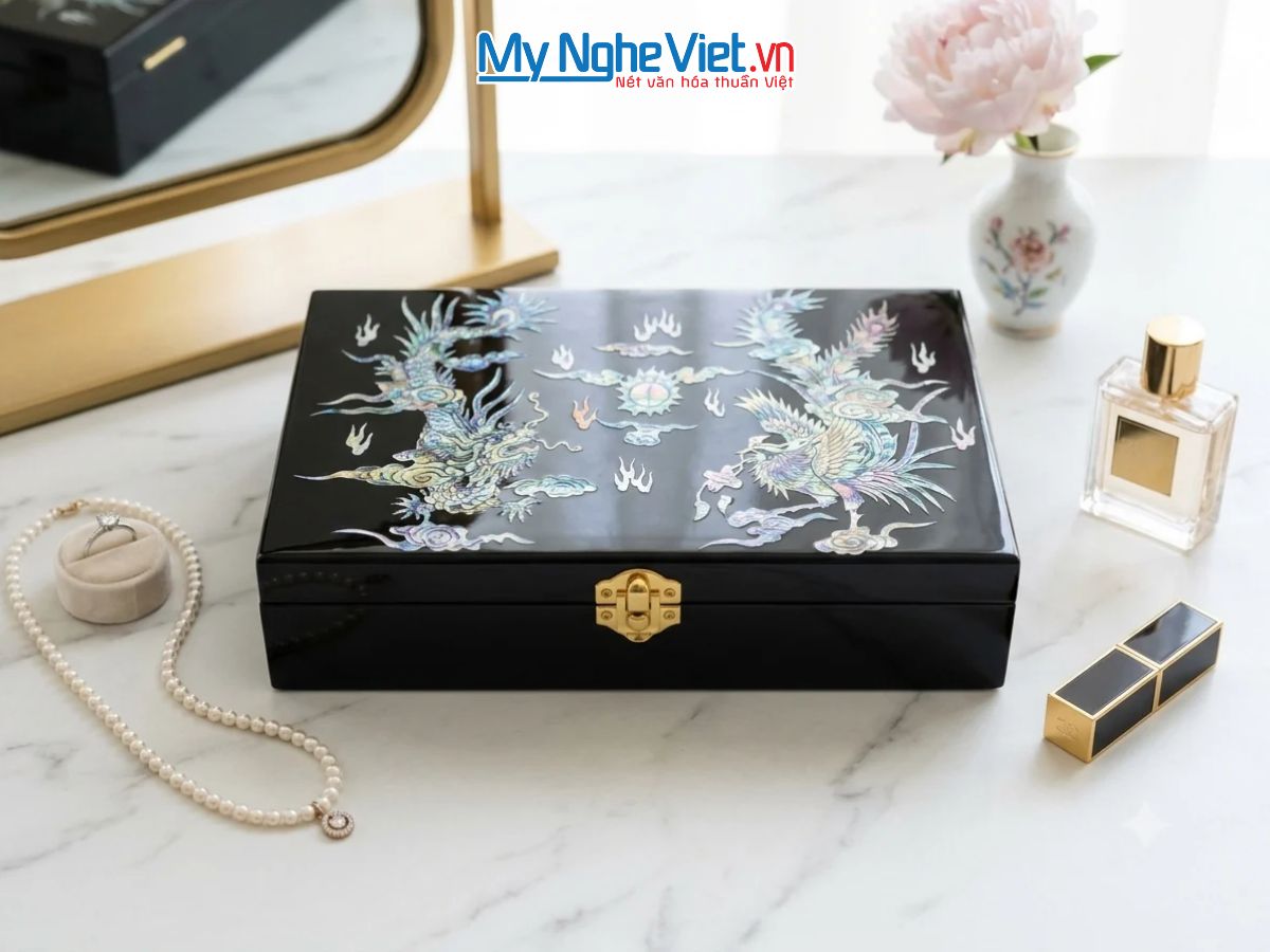Hộp đựng trang sức sơn mài cẩn ốc cao cấp