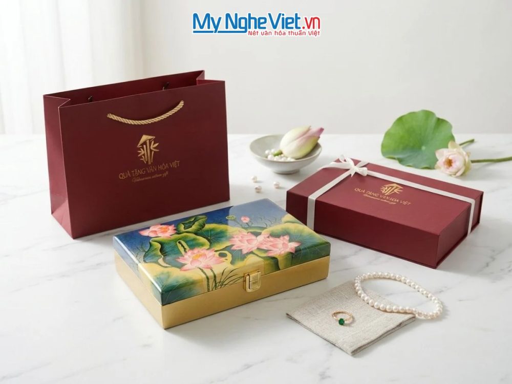 Hộp đựng trang sức sơn mài vẽ tay cao cấp