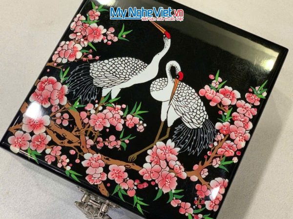 Hộp đựng trang sức sơn mài