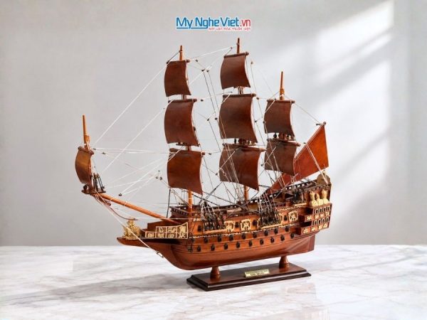 Mô Hình Tàu Chiến Cổ Sovereign Of The Seas Gỗ Tràm