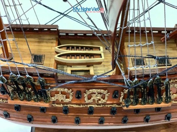 Mô Hình Tàu Chiến Cổ Sovereign Of The Seas Gỗ Tràm