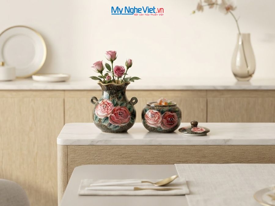 Set Quà Tặng Bình Hoa Và Hũ Mứt Gốm Bát Tràng Vẽ Hoa Hồng