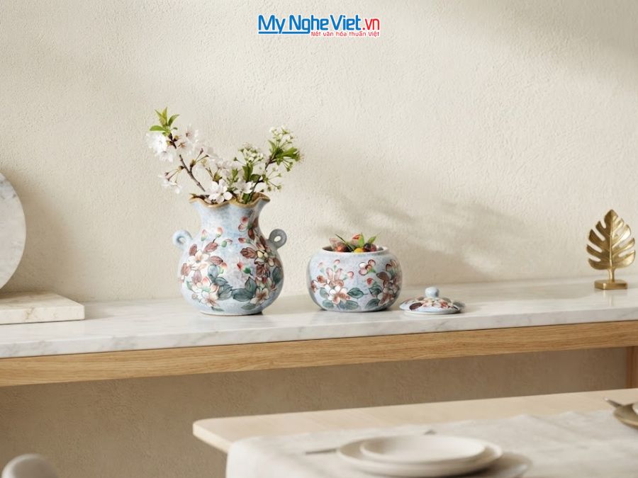 Set Quà Tặng Bình Hoa Và Hũ Mứt Gốm Bát Tràng Vẽ Hoa Đào Trắng