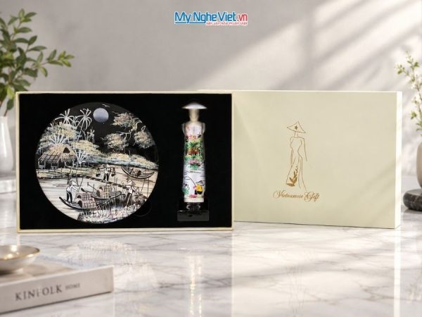 Set Quà Tặng Tranh Đĩa Và Tượng Cô Gái Áo Dài Đồng Quê
