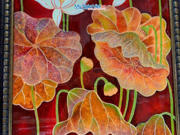 Tranh Sơn Mài Hoa Sen Đắp Nổi Nền Đỏ