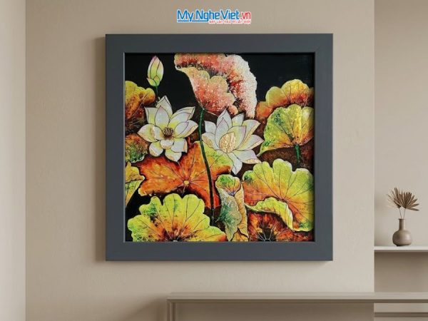 Tranh Sơn Mài Hoa Sen Dát Bạc Nền Đen